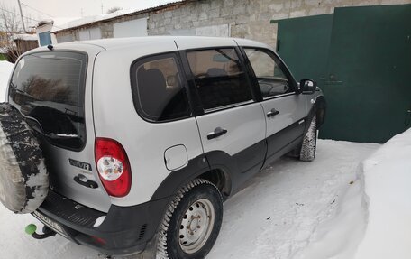 Chevrolet Niva I рестайлинг, 2012 год, 520 000 рублей, 3 фотография