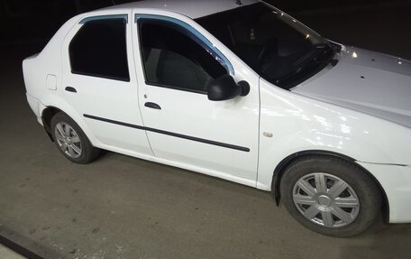 Renault Logan I, 2012 год, 270 000 рублей, 2 фотография