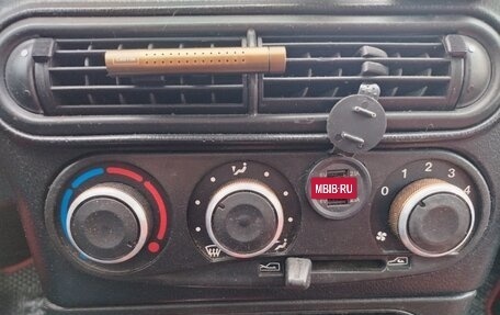 Chevrolet Niva I рестайлинг, 2012 год, 520 000 рублей, 10 фотография