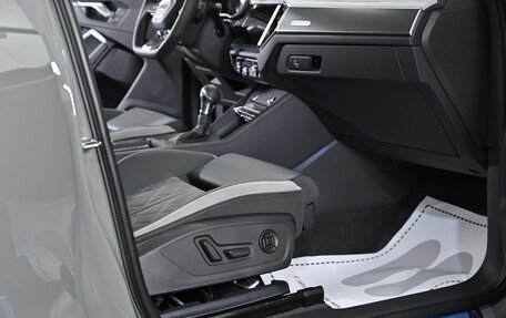 Audi Q3, 2025 год, 4 899 000 рублей, 16 фотография