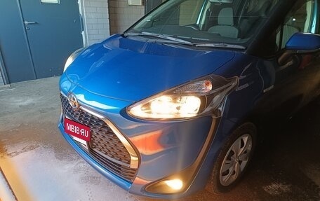 Toyota Sienta II, 2019 год, 1 430 000 рублей, 24 фотография