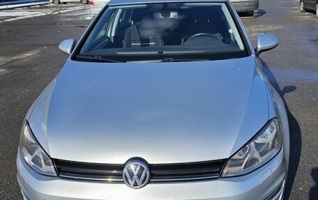 Volkswagen Golf VII, 2014 год, 987 000 рублей, 2 фотография