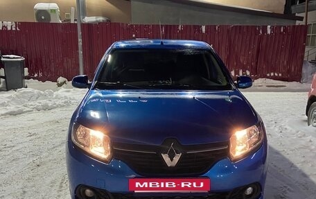 Renault Sandero II рестайлинг, 2016 год, 900 000 рублей, 6 фотография