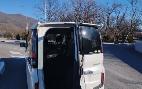 Honda Stepwgn IV, 2021 год, 2 800 000 рублей, 3 фотография