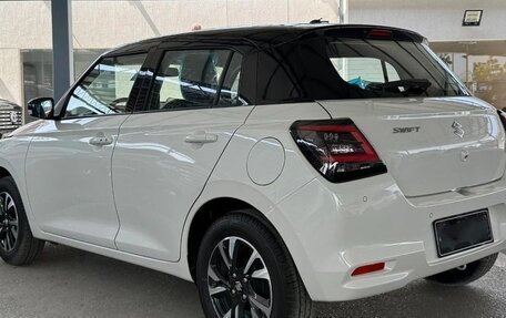 Suzuki Swift, 2025 год, 2 020 000 рублей, 2 фотография