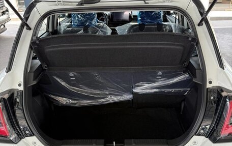 Suzuki Swift, 2025 год, 2 020 000 рублей, 25 фотография