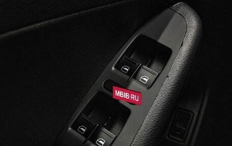 Volkswagen Jetta VI, 2011 год, 1 099 000 рублей, 13 фотография