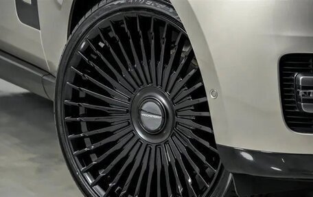 Land Rover Range Rover IV рестайлинг, 2022 год, 14 500 000 рублей, 7 фотография