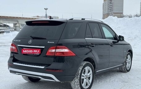 Mercedes-Benz M-Класс, 2012 год, 2 100 000 рублей, 6 фотография