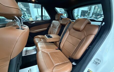 Mercedes-Benz GLE, 2016 год, 3 000 000 рублей, 13 фотография