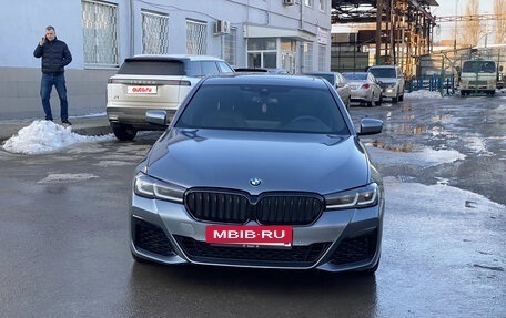 BMW 5 серия, 2020 год, 6 150 000 рублей, 2 фотография