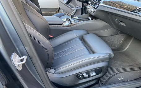 BMW 5 серия, 2020 год, 6 150 000 рублей, 13 фотография