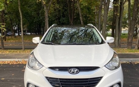 Hyundai ix35 I рестайлинг, 2013 год, 1 500 000 рублей, 2 фотография