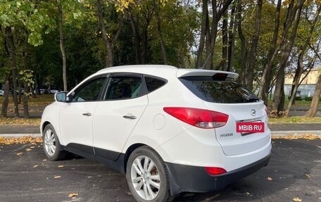Hyundai ix35 I рестайлинг, 2013 год, 1 500 000 рублей, 7 фотография