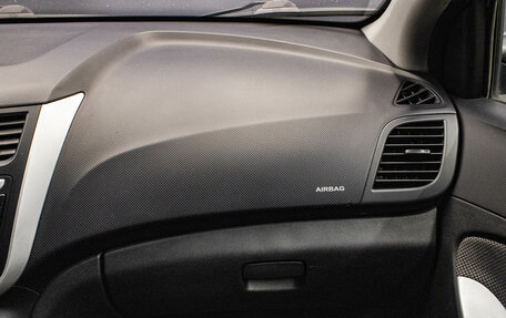 Hyundai Solaris II рестайлинг, 2012 год, 759 000 рублей, 8 фотография