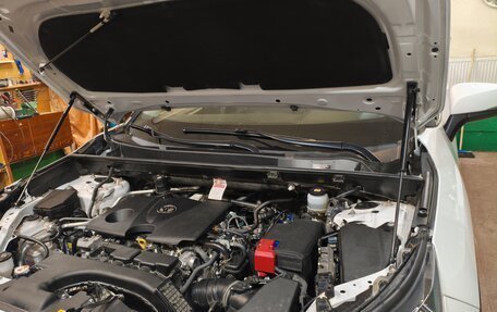 Toyota RAV4, 2020 год, 3 300 000 рублей, 14 фотография