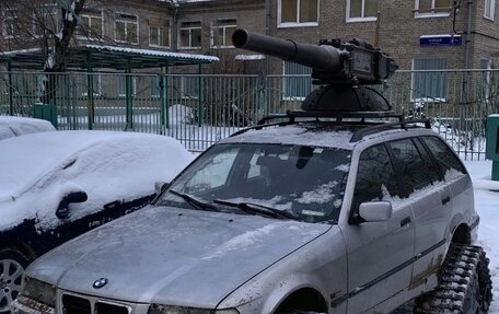 BMW 3 серия, 1998 год, 270 000 рублей, 3 фотография