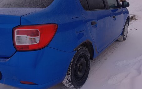 Renault Logan II, 2016 год, 450 000 рублей, 6 фотография