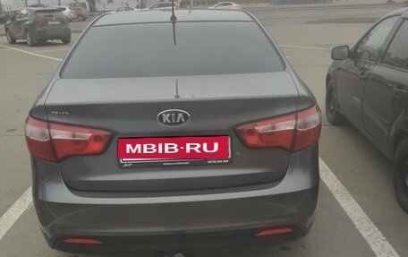 KIA Rio III рестайлинг, 2015 год, 700 000 рублей, 4 фотография