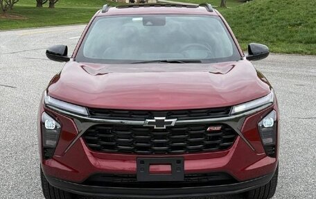 Chevrolet Trax, 2023 год, 1 770 000 рублей, 2 фотография