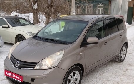 Nissan Note II рестайлинг, 2012 год, 700 000 рублей, 3 фотография