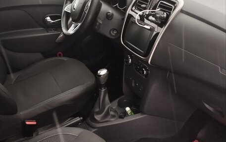 Renault Sandero II рестайлинг, 2021 год, 1 250 000 рублей, 3 фотография