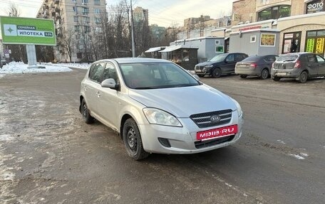 KIA cee'd I рестайлинг, 2007 год, 380 000 рублей, 2 фотография