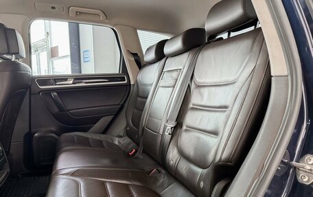 Volkswagen Touareg III, 2011 год, 2 049 000 рублей, 12 фотография