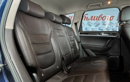 Volkswagen Touareg III, 2011 год, 2 049 000 рублей, 15 фотография
