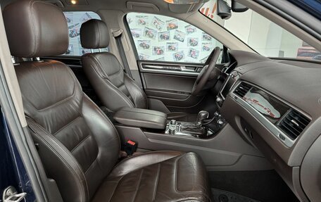 Volkswagen Touareg III, 2011 год, 2 049 000 рублей, 17 фотография