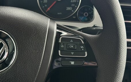 Volkswagen Touareg III, 2011 год, 2 049 000 рублей, 21 фотография