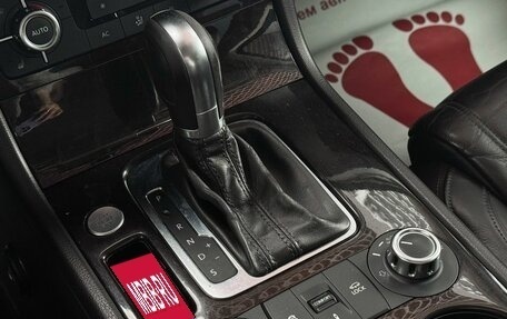 Volkswagen Touareg III, 2011 год, 2 049 000 рублей, 25 фотография