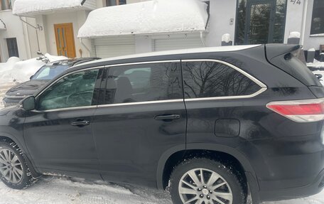 Toyota Highlander III, 2014 год, 2 350 000 рублей, 2 фотография