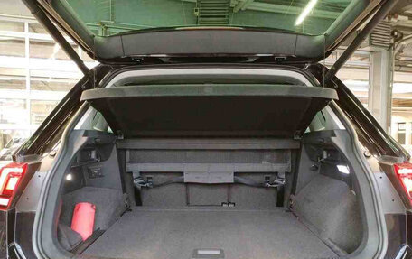 Volkswagen Tiguan II, 2022 год, 2 272 000 рублей, 8 фотография