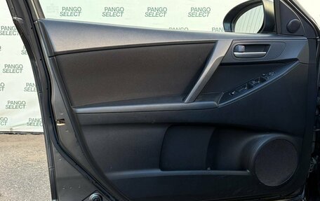 Mazda 3, 2011 год, 1 145 000 рублей, 20 фотография