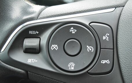 Opel Insignia II рестайлинг, 2021 год, 1 915 000 рублей, 25 фотография