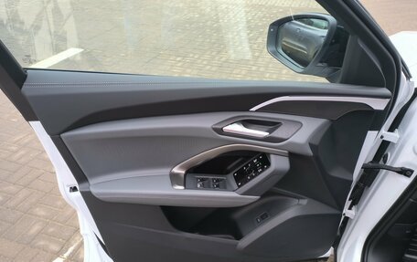 Audi Q5, 2025 год, 7 150 000 рублей, 15 фотография