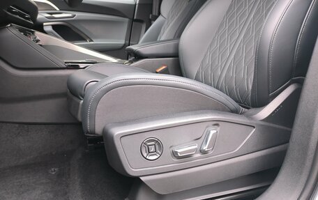 Audi Q5, 2025 год, 7 150 000 рублей, 35 фотография