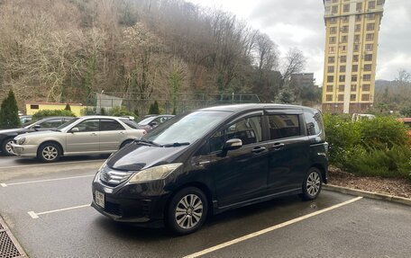 Honda Freed I, 2011 год, 1 190 000 рублей, 2 фотография