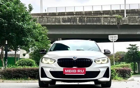 BMW 1 серия, 2022 год, 1 663 003 рублей, 2 фотография