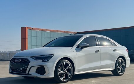 Audi A3, 2023 год, 2 400 000 рублей, 1 фотография