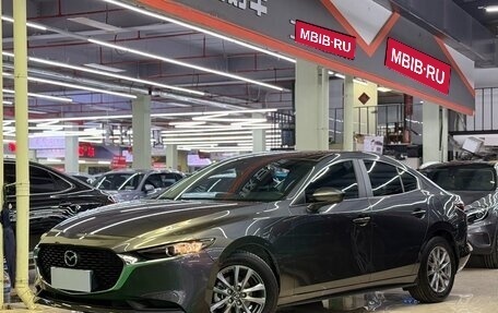 Mazda 3, 2022 год, 2 130 000 рублей, 1 фотография