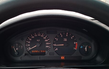 BMW 3 серия, 1998 год, 400 000 рублей, 10 фотография