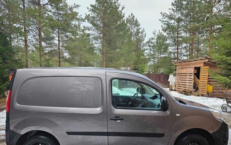 Renault Kangoo II рестайлинг, 2013 год, 850 000 рублей, 2 фотография