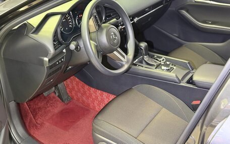 Mazda 3, 2022 год, 2 130 000 рублей, 7 фотография