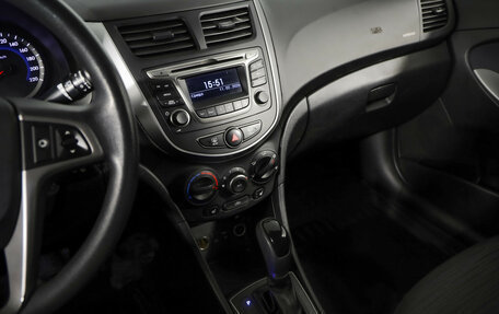 Hyundai Solaris II рестайлинг, 2015 год, 1 049 000 рублей, 16 фотография