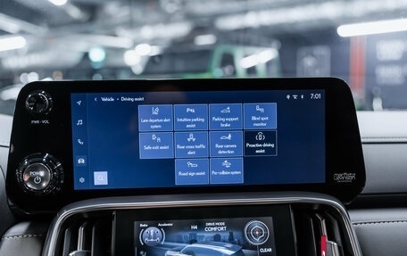 Lexus LX, 2025 год, 20 400 000 рублей, 16 фотография