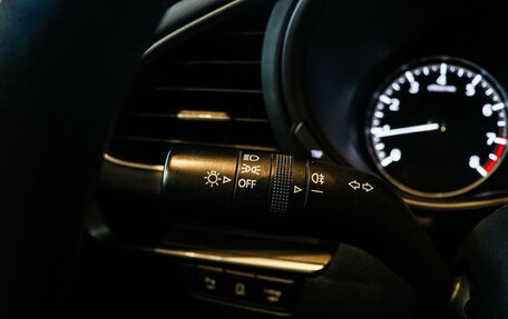 Mazda 3, 2020 год, 2 300 000 рублей, 16 фотография