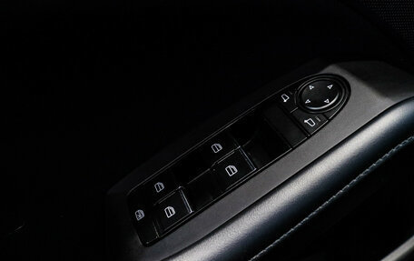 Mazda 3, 2020 год, 2 300 000 рублей, 14 фотография