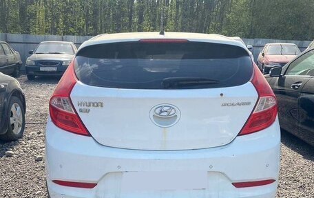 Hyundai Solaris II рестайлинг, 2015 год, 355 999 рублей, 5 фотография